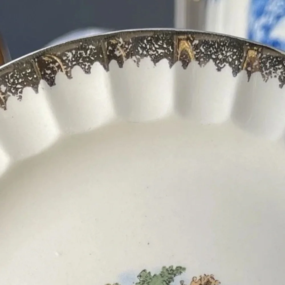 Vtg Cronin China Romantic Courting Plate Gold Trim Regencycore Wall Decor 7.5